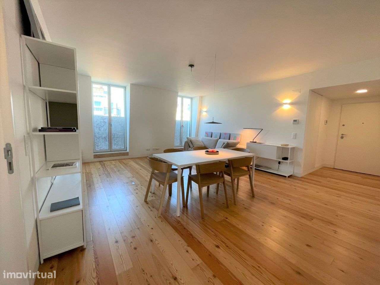 2 Suites Luxo Recente Mobilado Coz equipada AC e Aquec Central - Grande imagem: 4/36