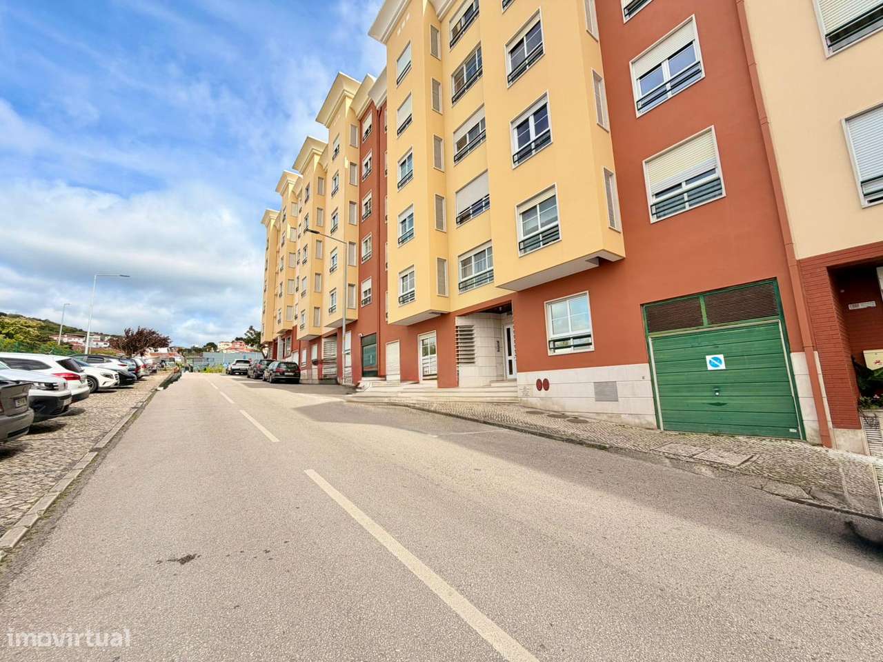 Apartamento T2 com arrecadação - zona Conquinha-30