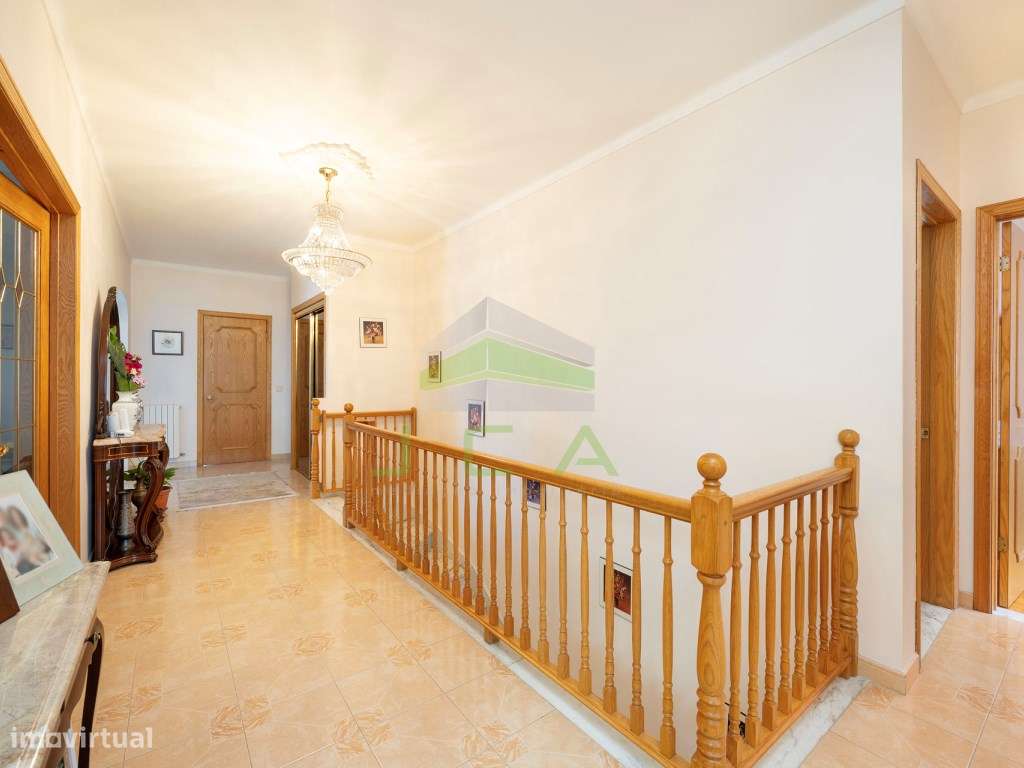 Moradia V3+2 com 4.010m2 de terreno a 5min de Leiria-30