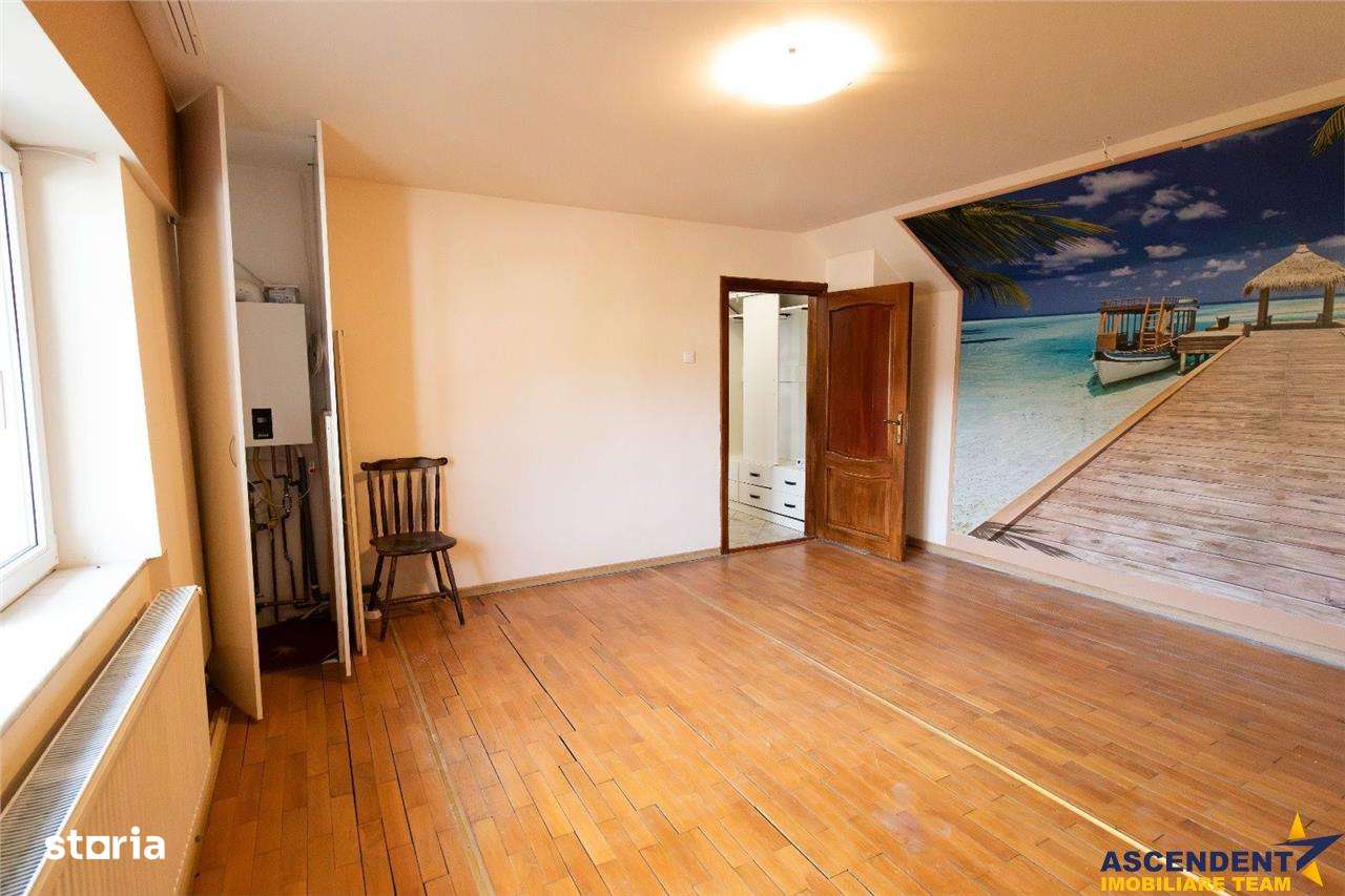 Apartament in vila,3 camere,90 mp utili,zona de case,acces separat,Bra - Imagine principală: 2/8