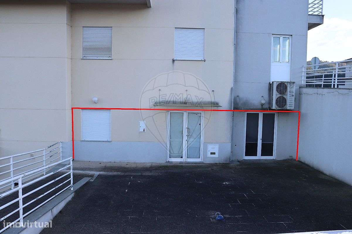 Outros - Comercial  para arrendamento - Grande imagem: 2/11