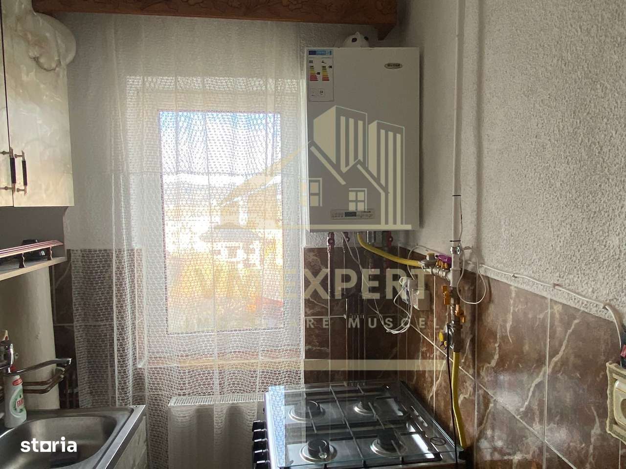 APARTAMENT 2 CAMERE ETAJ 3 VIȘOI CAMPULUNG-13