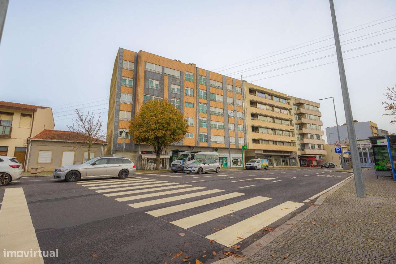 Apartamento Duplex Remodelado – Rotunda do Lavrador, Maia-42