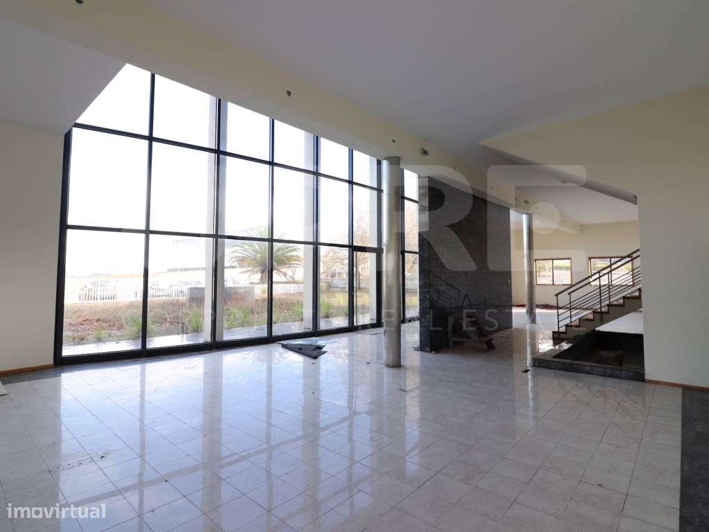 Armazém | VENDE | Olival (VN Gaia)-11