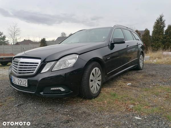 Mercedes-Benz Klasa E 220 T CDI 7G-TRONIC Avantgarde - 1