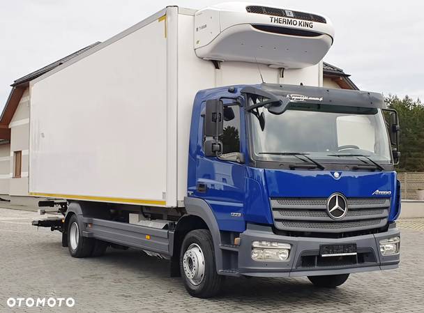 Mercedes-Benz ATEGO 1223 / CHŁODNIA / WINDA BAR  / - 2