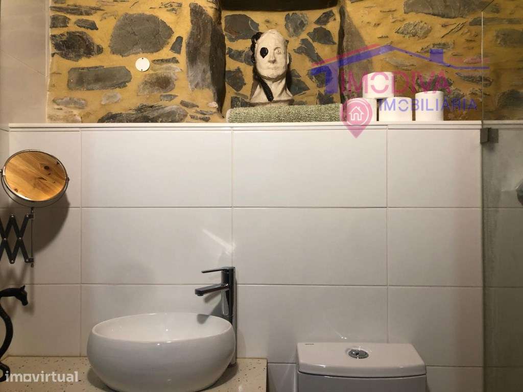 Casa de Xisto T2 com licença AL, em Castanheira de Pera-40