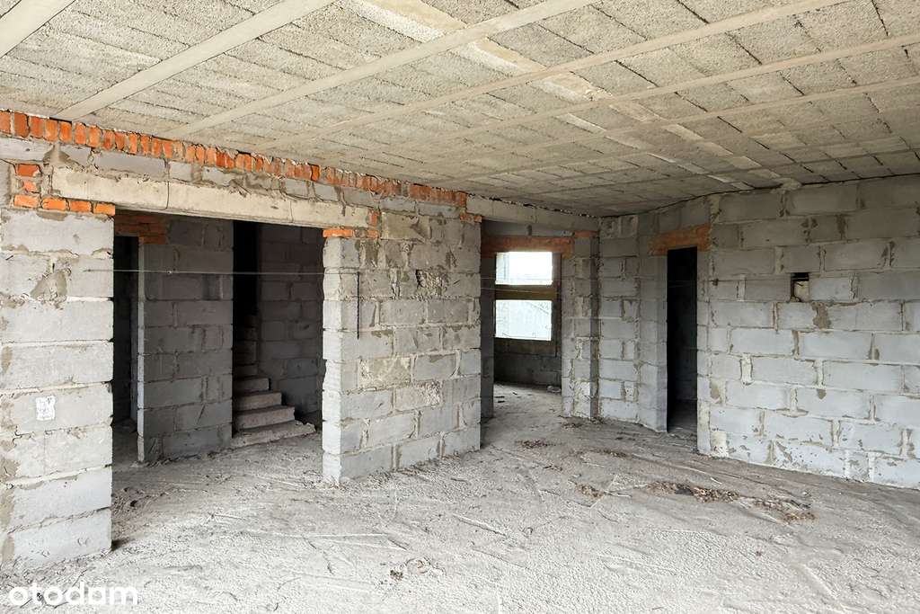 Duzy dom na ul. Skaryszewskiej-9