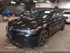 Alfa Romeo Giulia 2.0 Turbo 16V AT8 Veloce Ti - 2