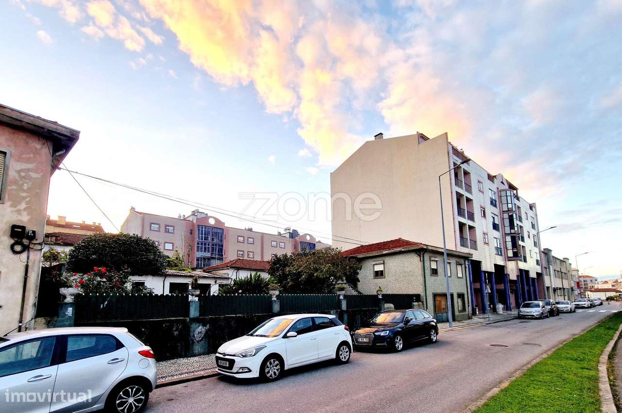 Moradia reabilitar / terreno construção altura - Grande imagem: 3/25