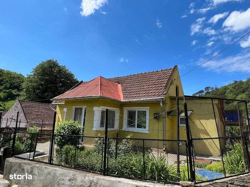 vand casa caramida + teren clisura Dunarii, Moldova Noua - Imagine principală: 5/6