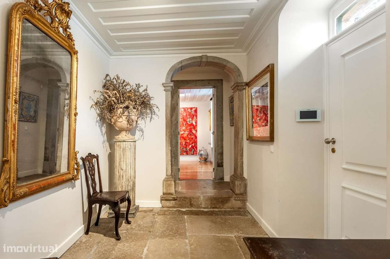 Moradia T8 com estacionamento, Centro Histórico Cascais, Cascais - Grande imagem: 3/44