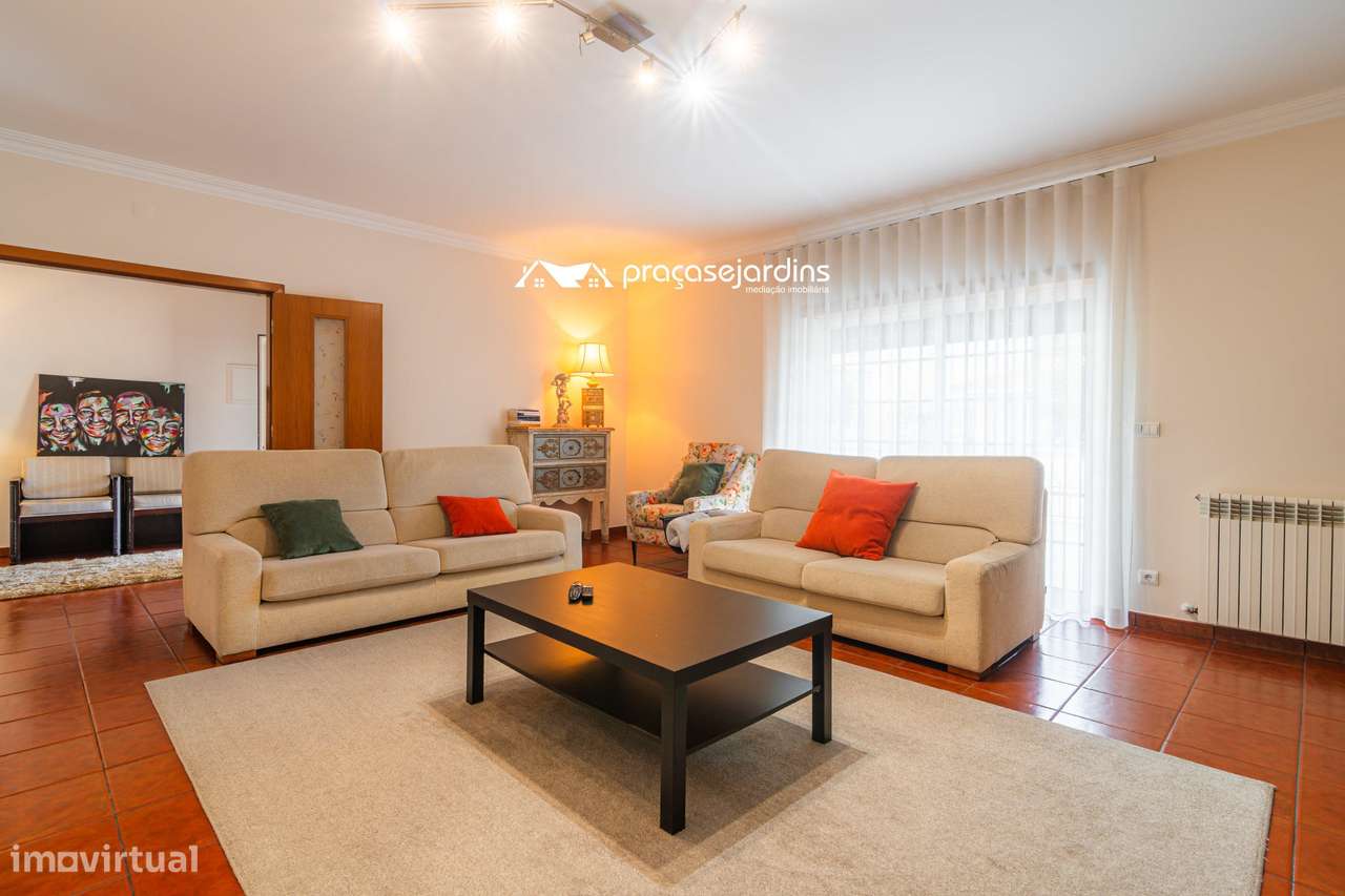 Moradia T5 vista castelo-7