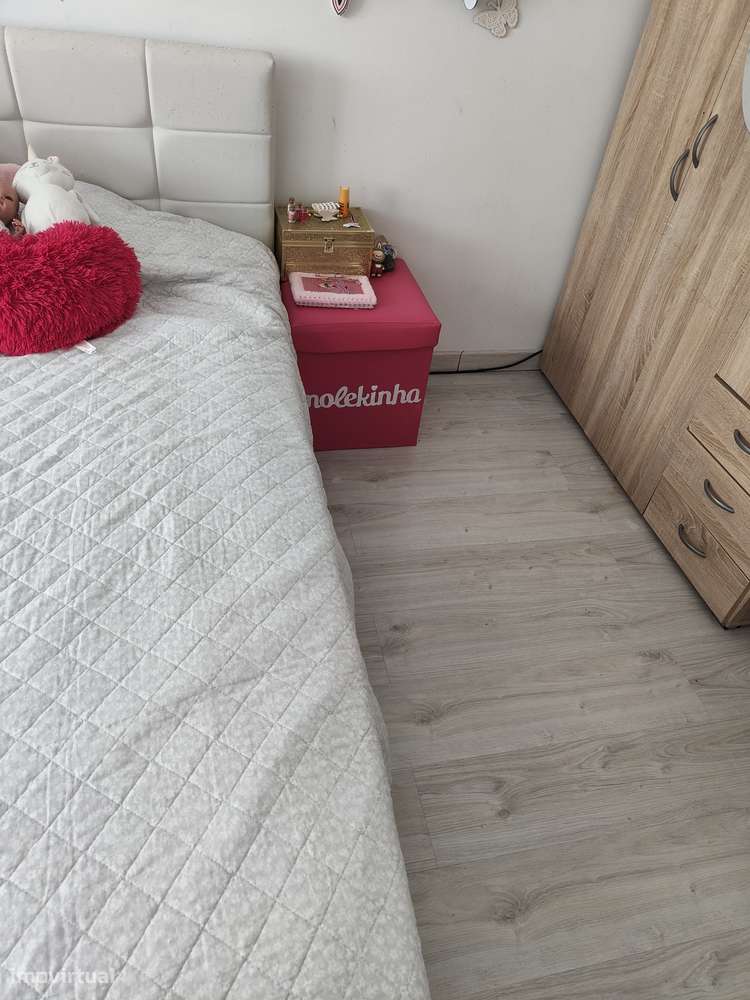 T3 com 2 casas de banho e boas acessibilidades-10