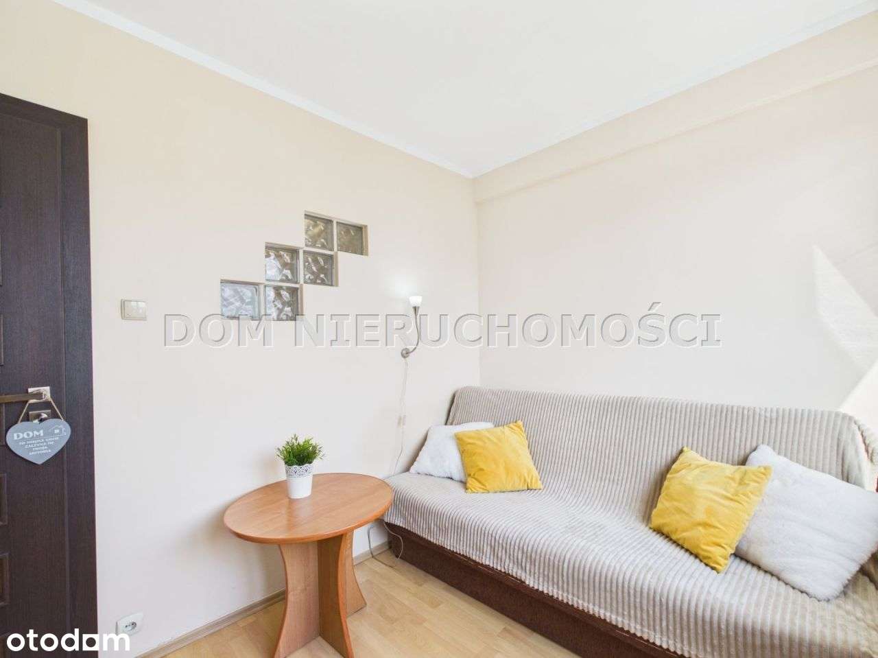 2 pokoje w świetnej lokalizacji - ul. Korczaka-4