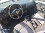 VW Golf 1.6i Sport Pacific - 15