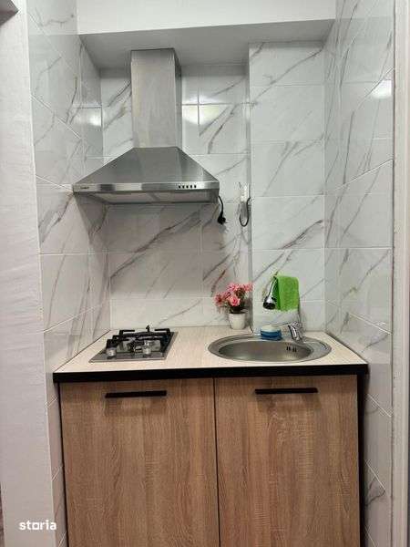 Inchiriez apartament 2 camere La mare in statiunea Olimp - Imagine principală: 5/6