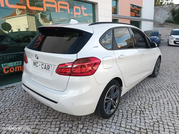 BMW 225xe Active Tourer Line Luxury - 4