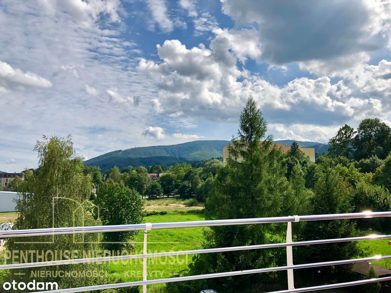 Widokowy Penthouse z tarasem na dachu w centrum-12