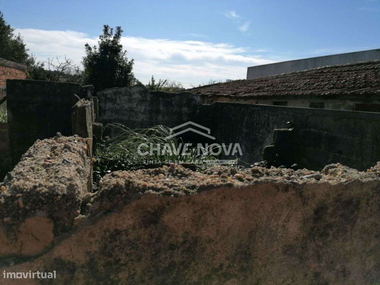 Moradia em Banda Para Recuperar em Espinho - Grande imagem: 2/23