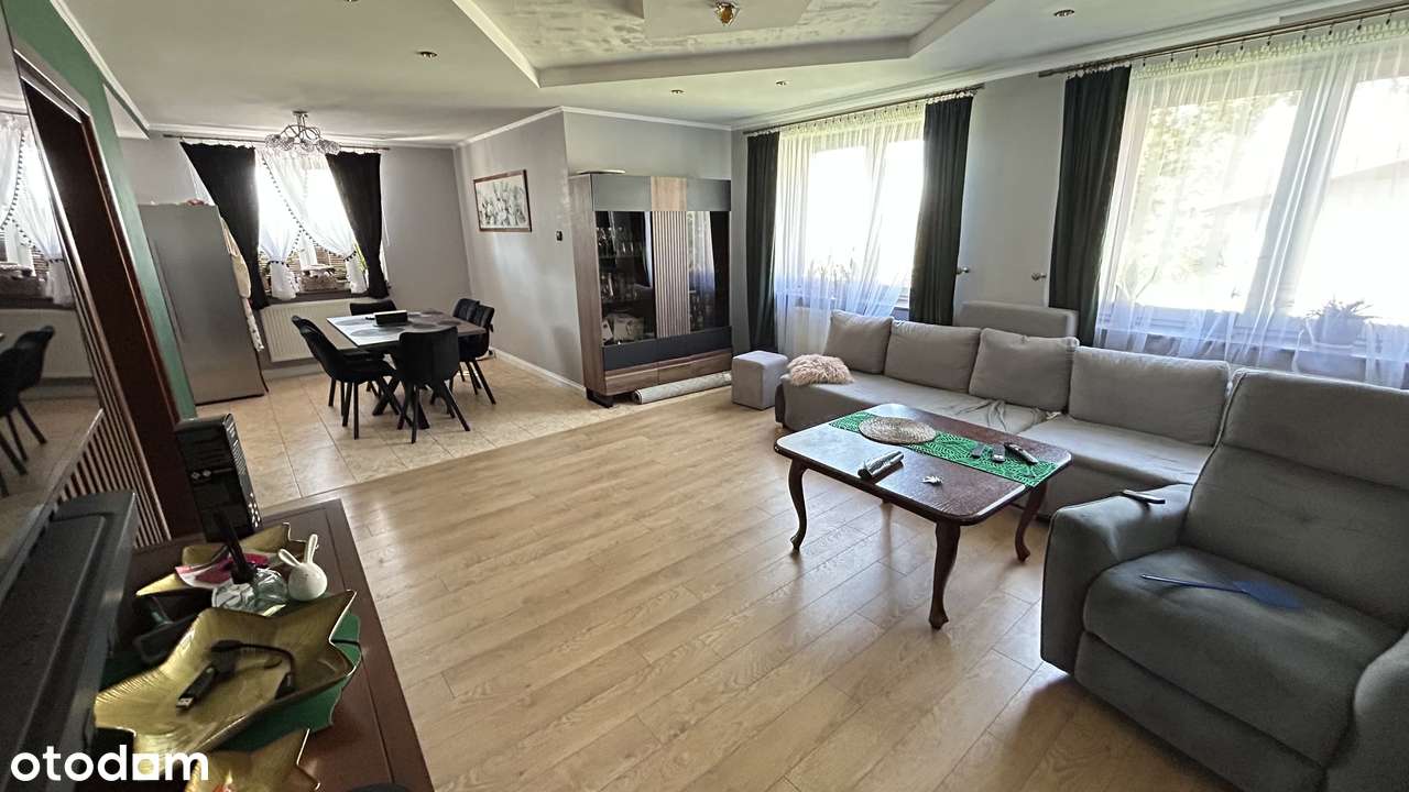 Przestronny dom z garażem w spokojnej okolicy - Pełny obrazek: 5/20