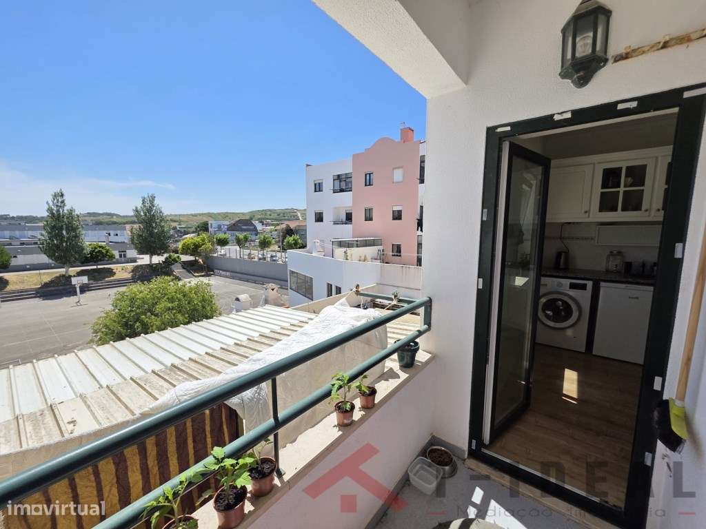 Apartamento T3 no Centro da Lourinhã-9