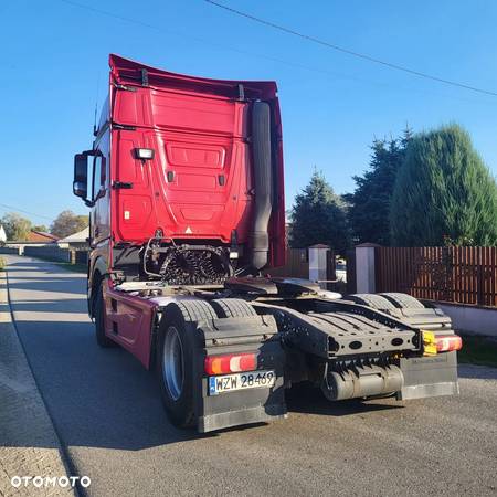 Mercedes-Benz ACTROS - 10