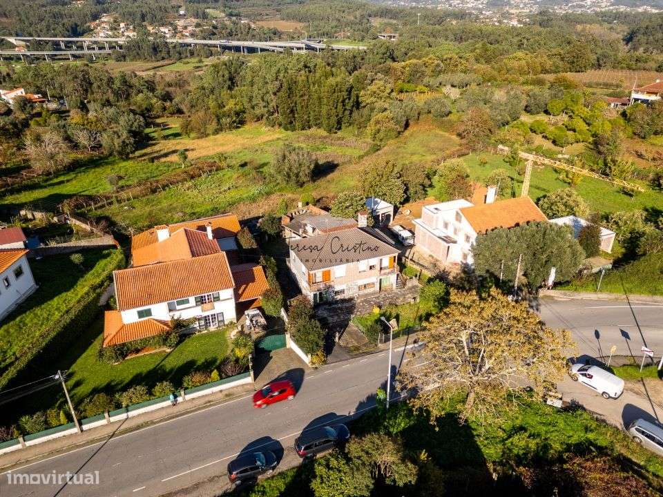 Moradia para Restauro na Zona da Ribeira, Ponte de Lima - Grande imagem: 3/42