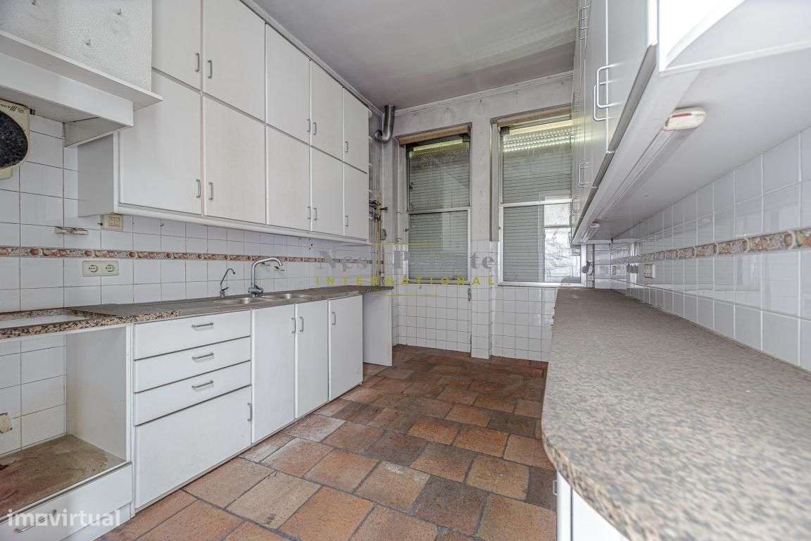 Prédio à venda na Rua de Álvares Cabral-6