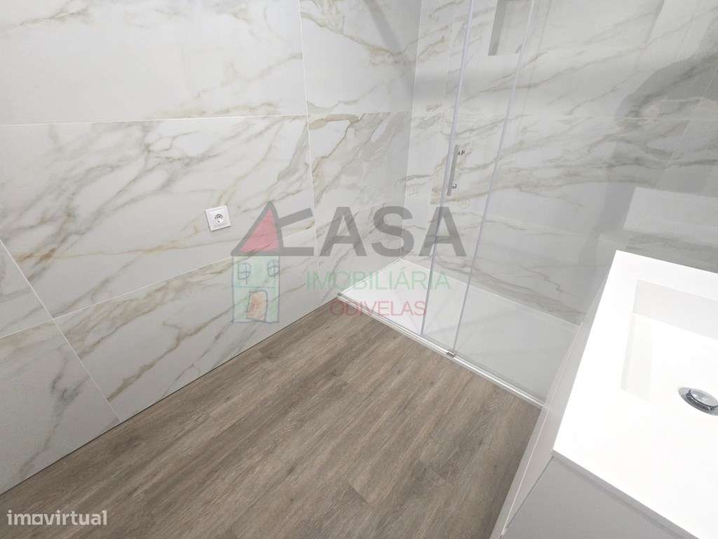 Apartamentos T2 e T3 em condomínio fechado com piscina-30