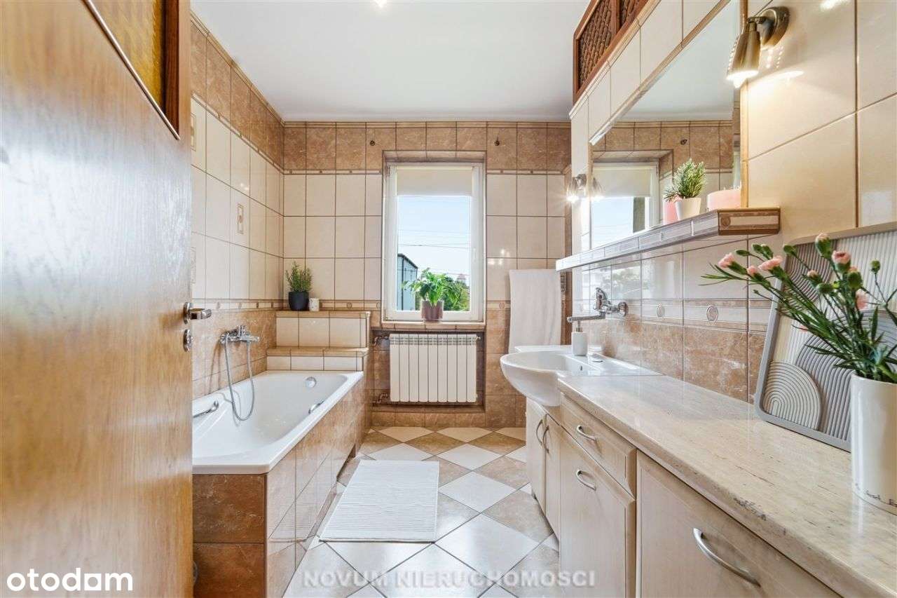 Dom Uniwersalny - Rodzina- Firma- Inwestyacja-19