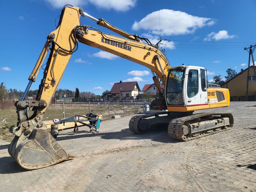 Liebherr R916 2011