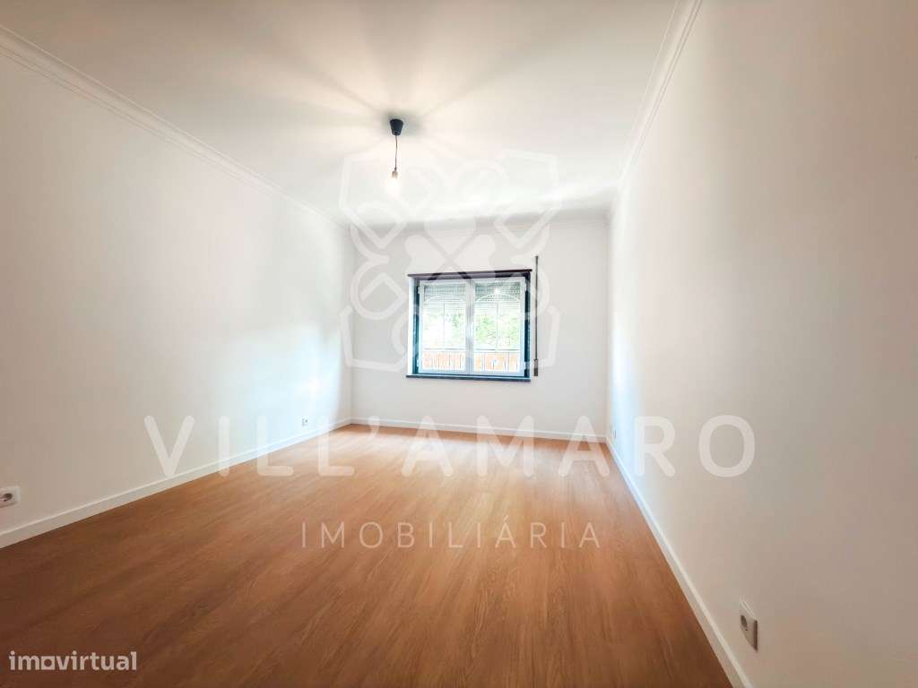 Excelente Apartamento T2 na Venda do Pinheiro com Parqueamento-15