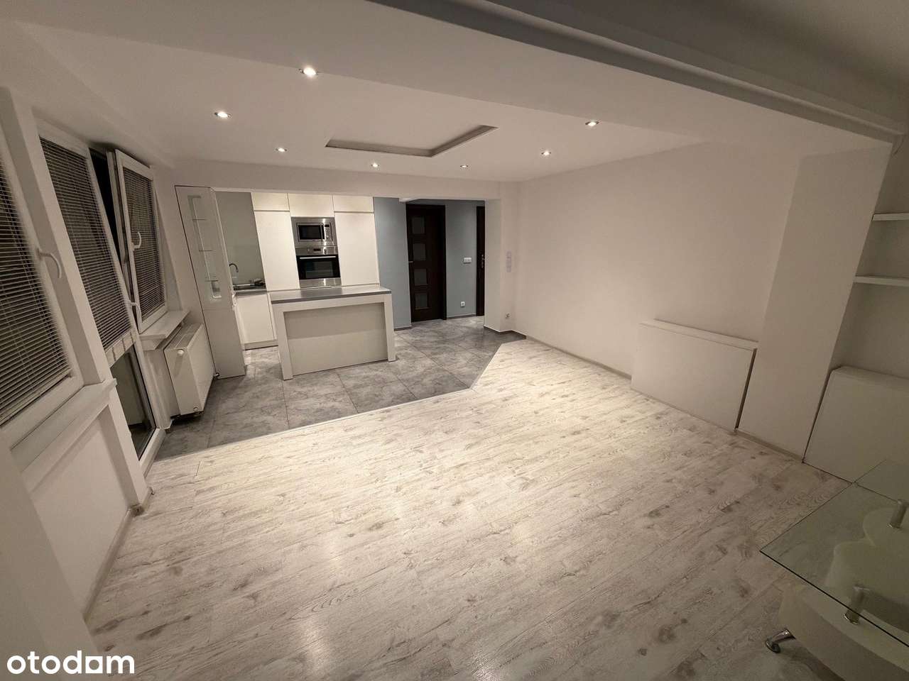 Komfortowe mieszkanie na sprzedaż - Częstochowa, Tysiąclecie - Pełny obrazek: 4/8