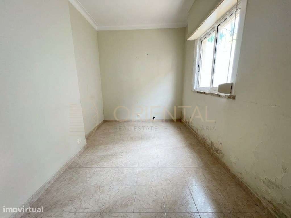 Apartamento T2 localizado na Calçada de Carriche, no Lumiar.-11