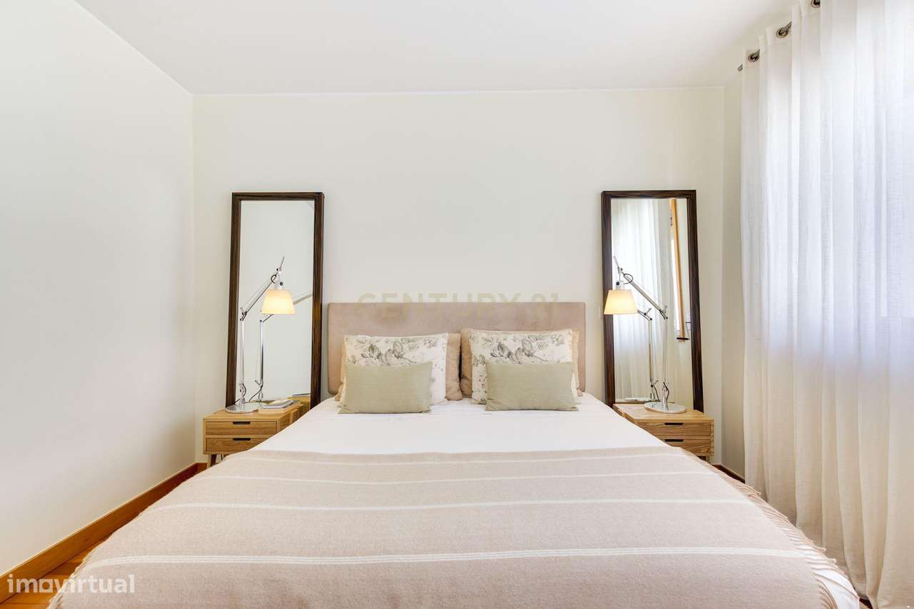 T4+1 na 1ª linha Condomínio fechado Parque das Conchas-33