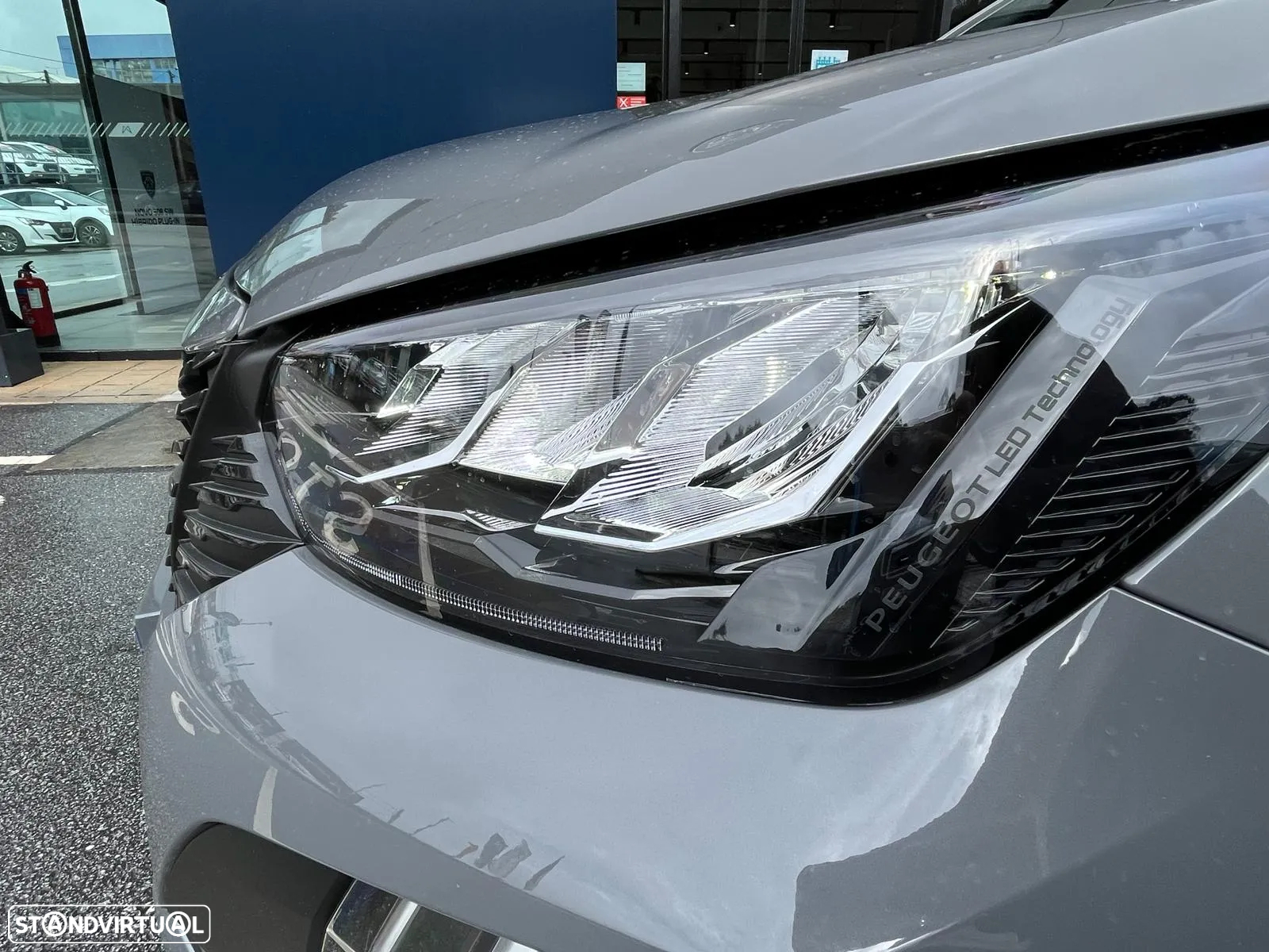 Peugeot 2008 1.2 PureTech Active - 6