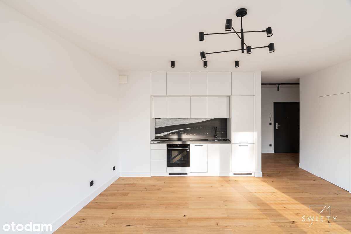 Nowe, 2 pokoje, loggia, doskonała lokalizacja-5