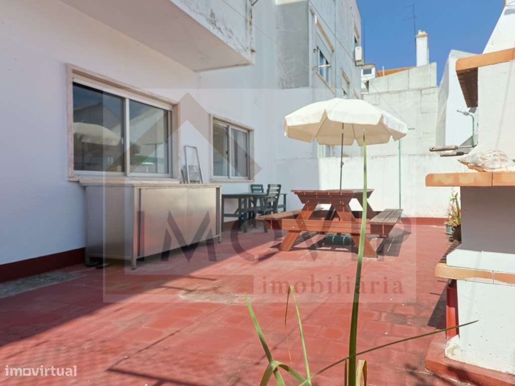Apartamento T3 com terraço no Montijo (centro)-33