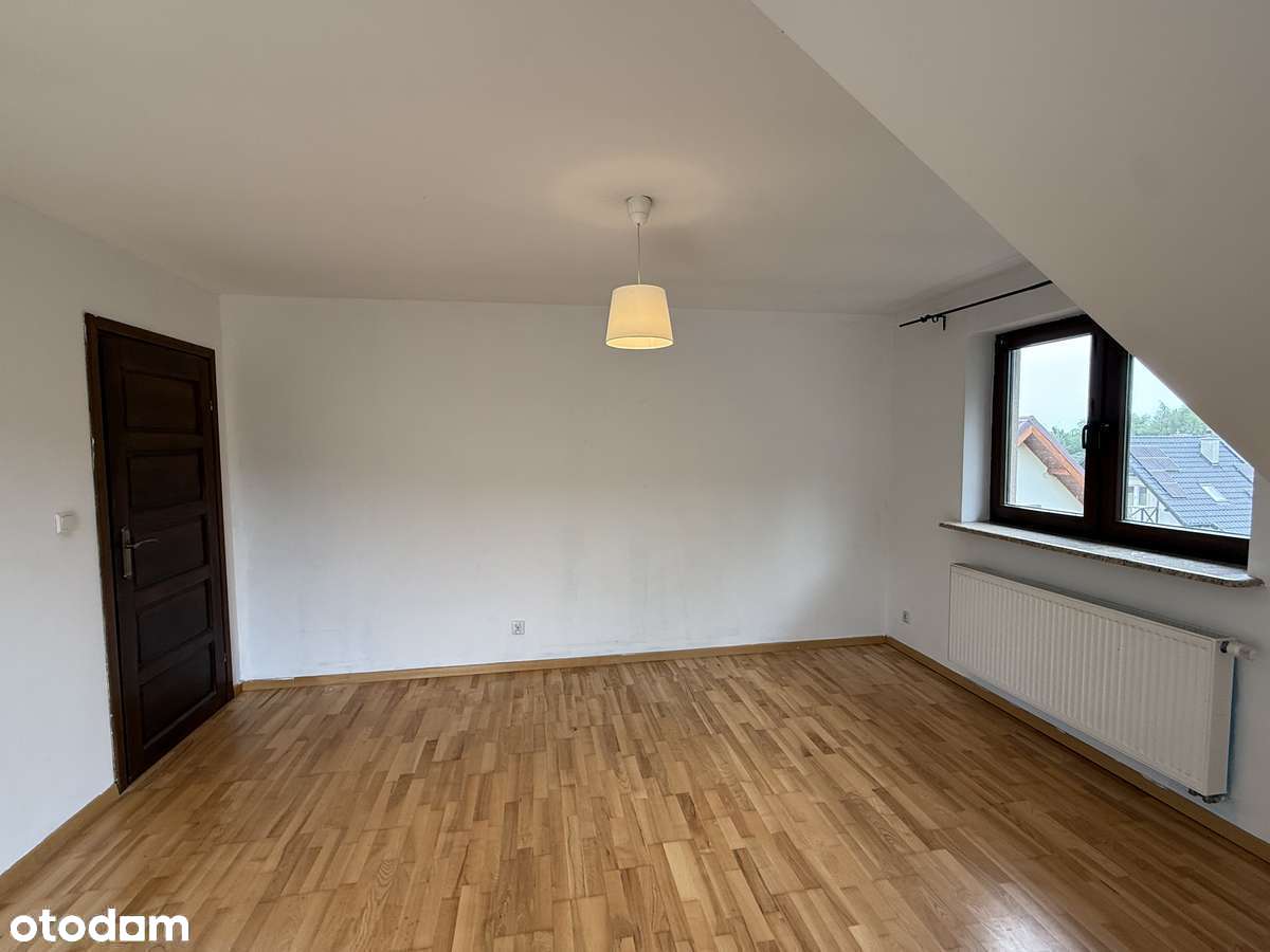 Obniżka Ceny! Dom z Widokiem na Ślężę – Nie Przegap!-10