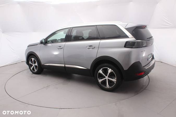 Peugeot 5008 - 6