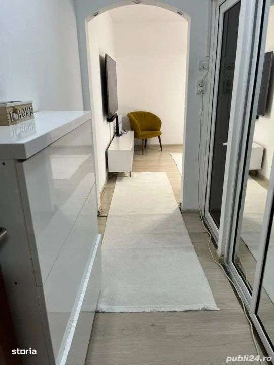 Apartament 2 camere KM 4-5 - Imagine principală: 2/5