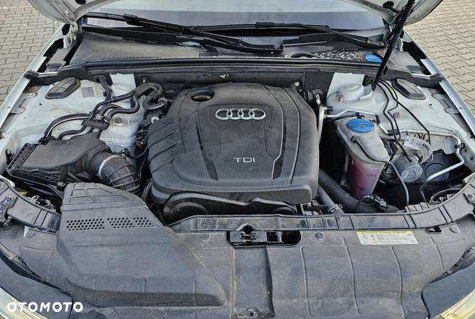 Audi A4 Avant 2.0 TDI DPF S line Sportpaket - 31