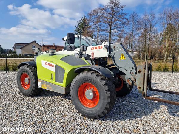 Claas SCORPION 7055 - 1