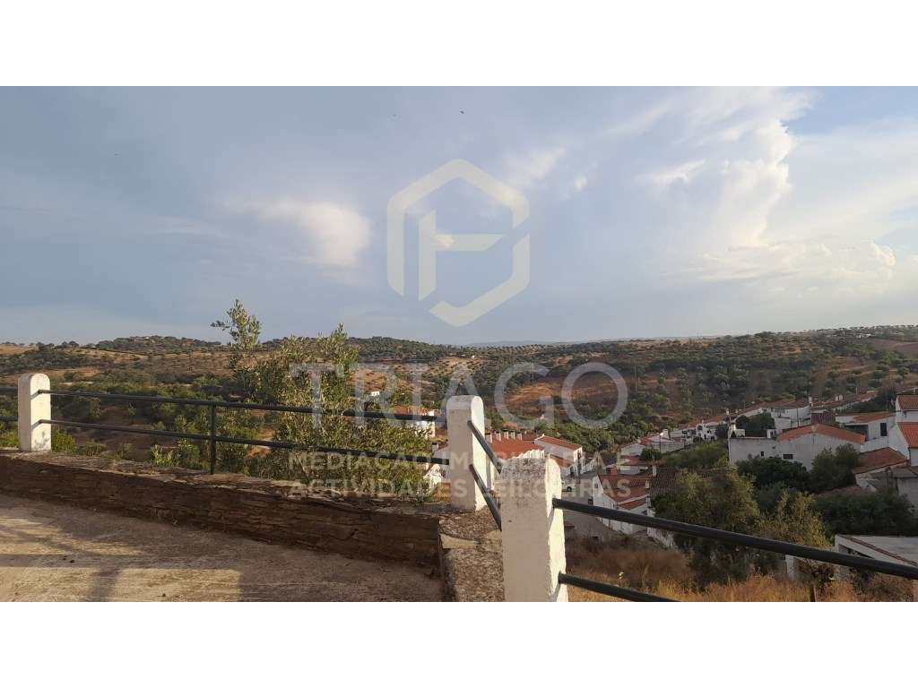 Moradia para Recuperar na Vila de Barrancos - Grande imagem: 5/14