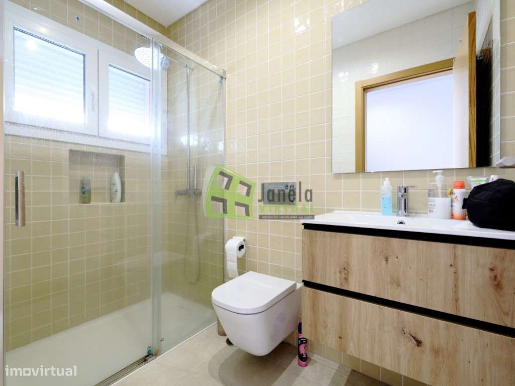 Moradia Isolada T4, com Garagem , Alhos Vedros-6