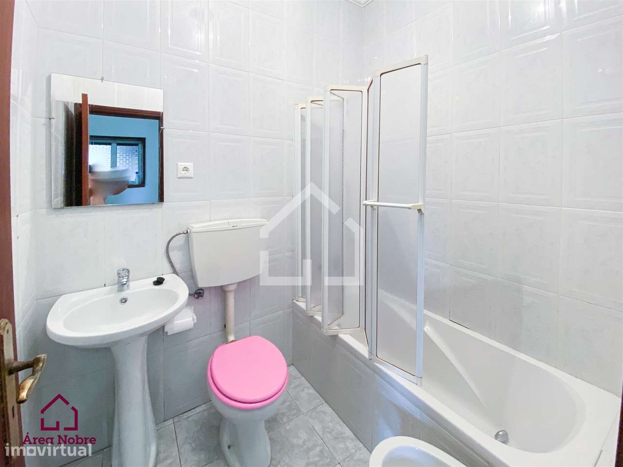 Moradia com 2 Habitações - Souto-27