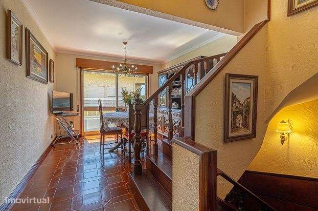 Moradia T4 para venda em Oliveira do Douro - Grande imagem: 5/23