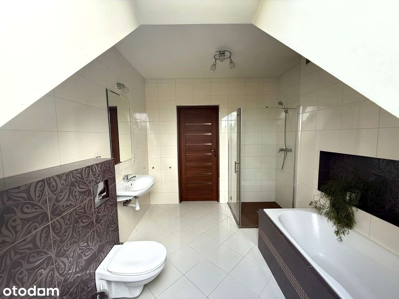 Dom 2012 rok/  132.5m2/ działka 4100m2 Adamów-12