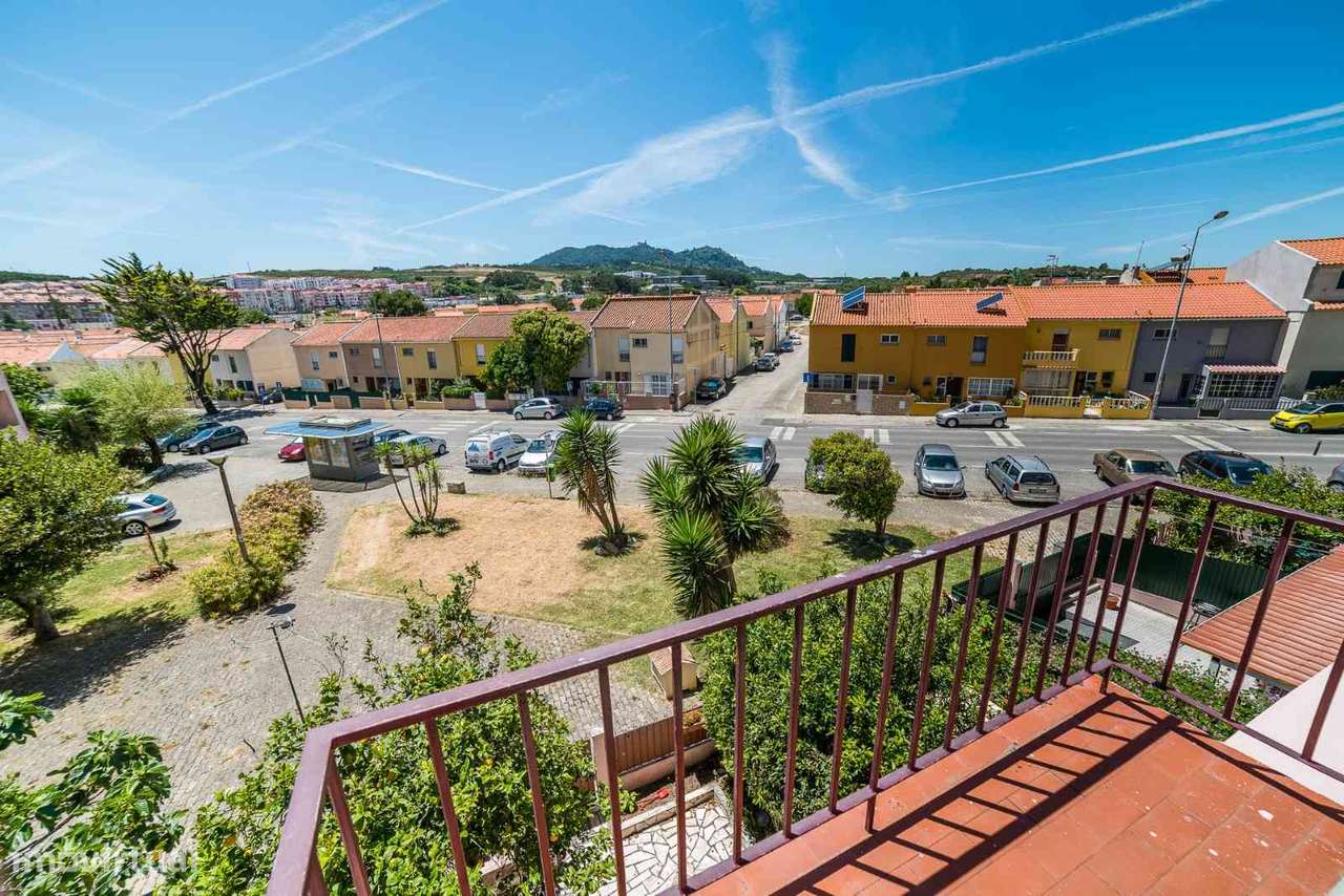 Apartamento duplex de 95 m² no Algueirão-18